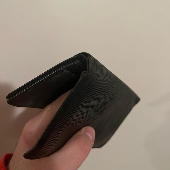 Louis Vuitton Epi Leather Black Long Wallet - Picture 3 of 7